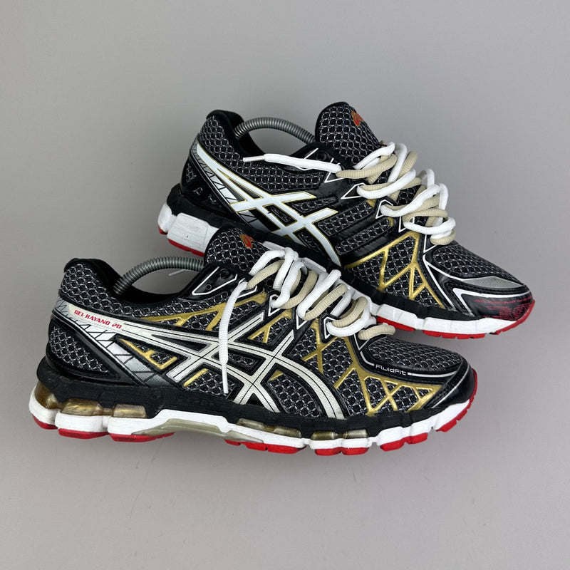 GEL Nimbus 16 — Noir / Or