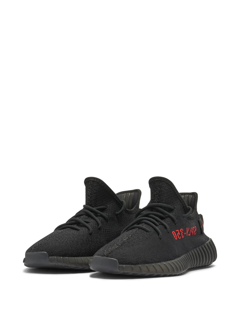 Yeezy Boost 350 V2 Noir Et Rouge – vue 2