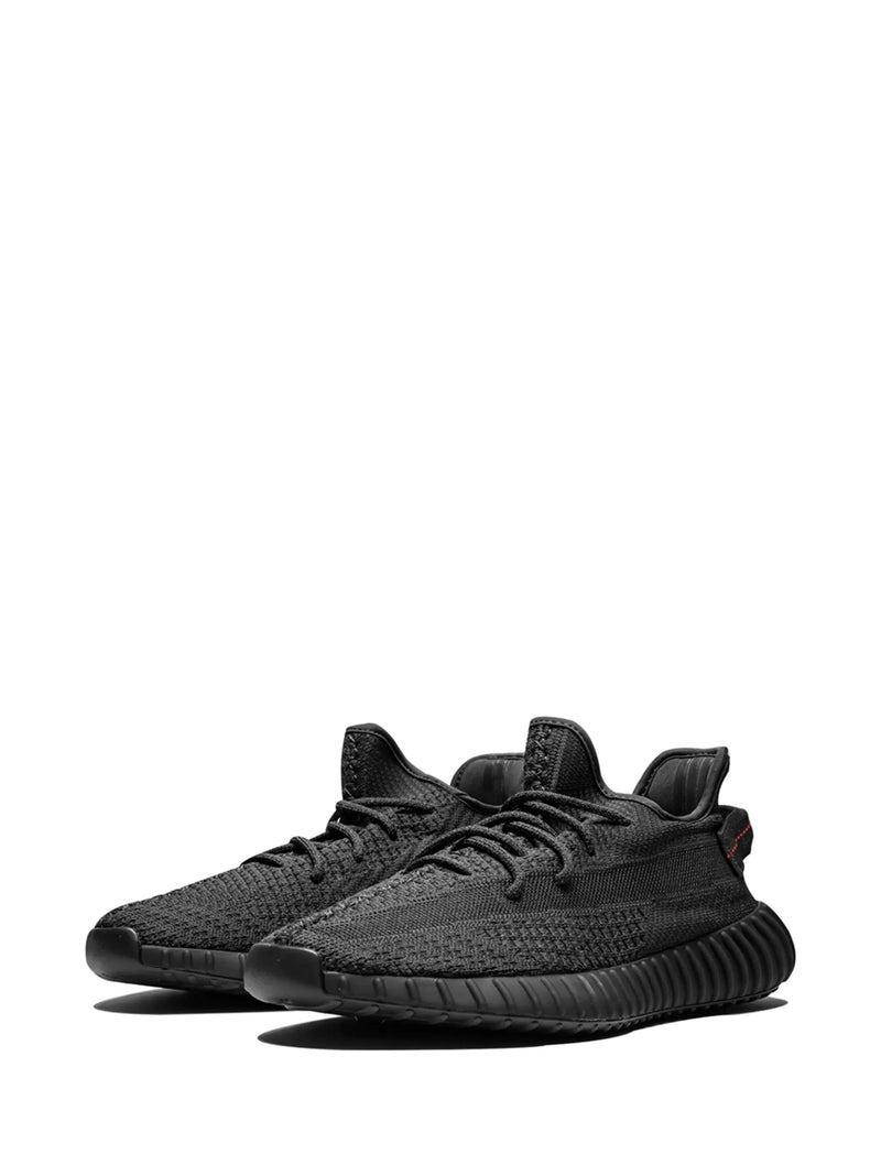Yeezy Boost 350 V2 Noir Statique – vue 2
