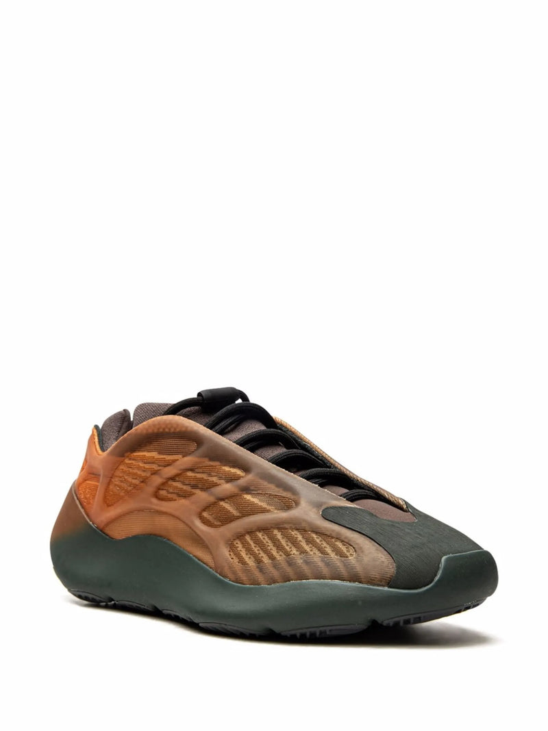 Yeezy 700 V3 Copper Fade – vue 2