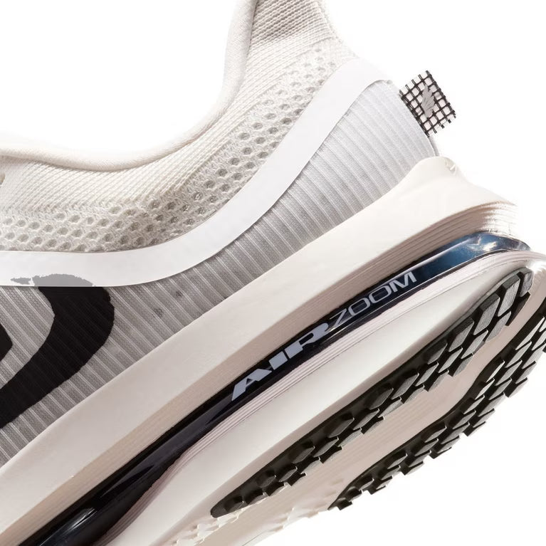 Nike Pegasus Premium 41 Blanc & Marron – vue 4