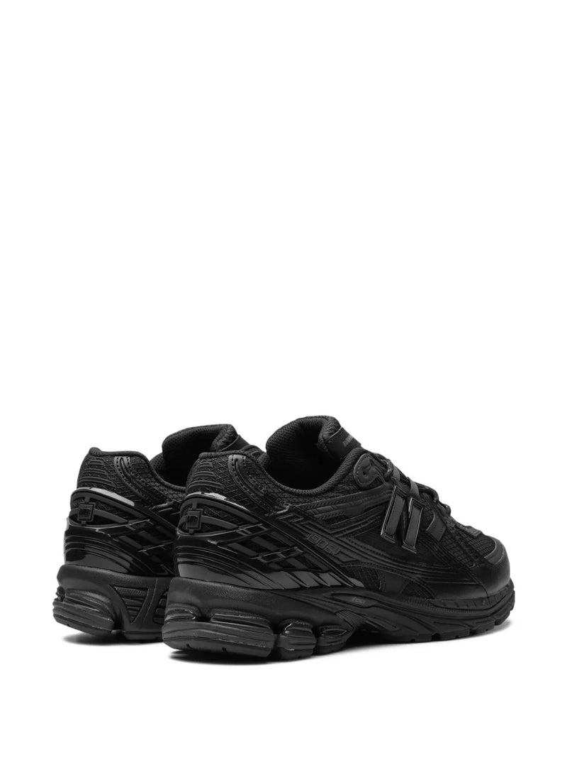 New Balance 1906 Noir – vue 3