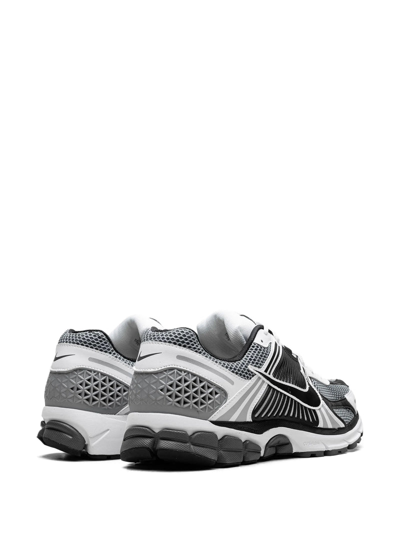 Nike Vomero Noir Métalique – vue 3