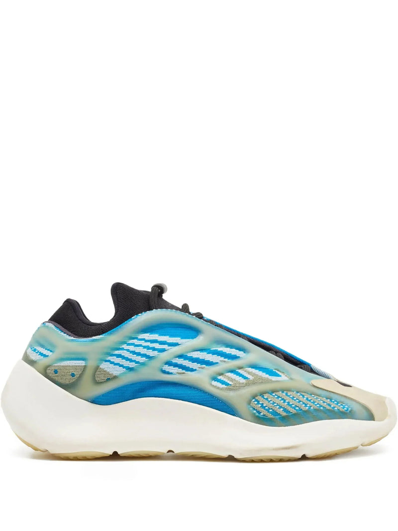 Yeezy Boost 700 Bleu – vue 1