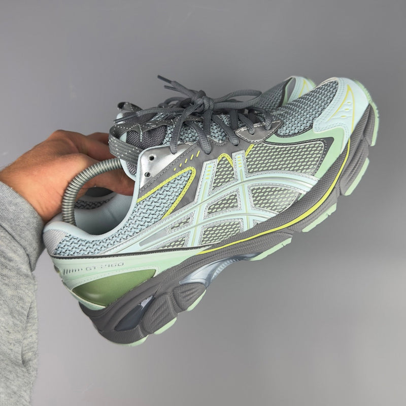 GEL Nimbus 16 — Gris / Vert menthe