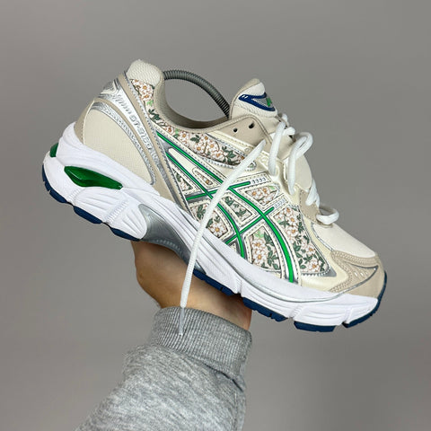 GEL Nimbus 16 — Crème / Vert