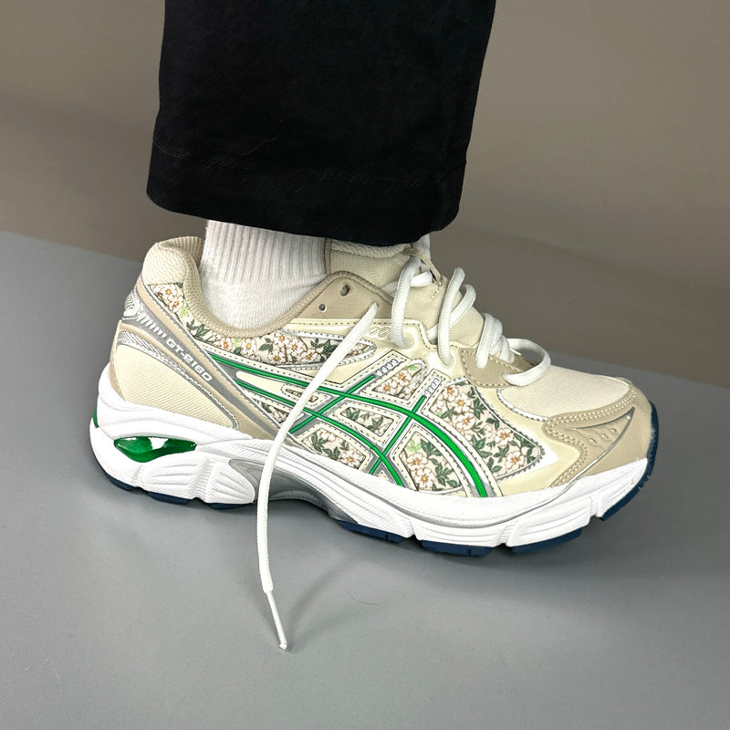 GEL Nimbus 16 — Crème / Vert