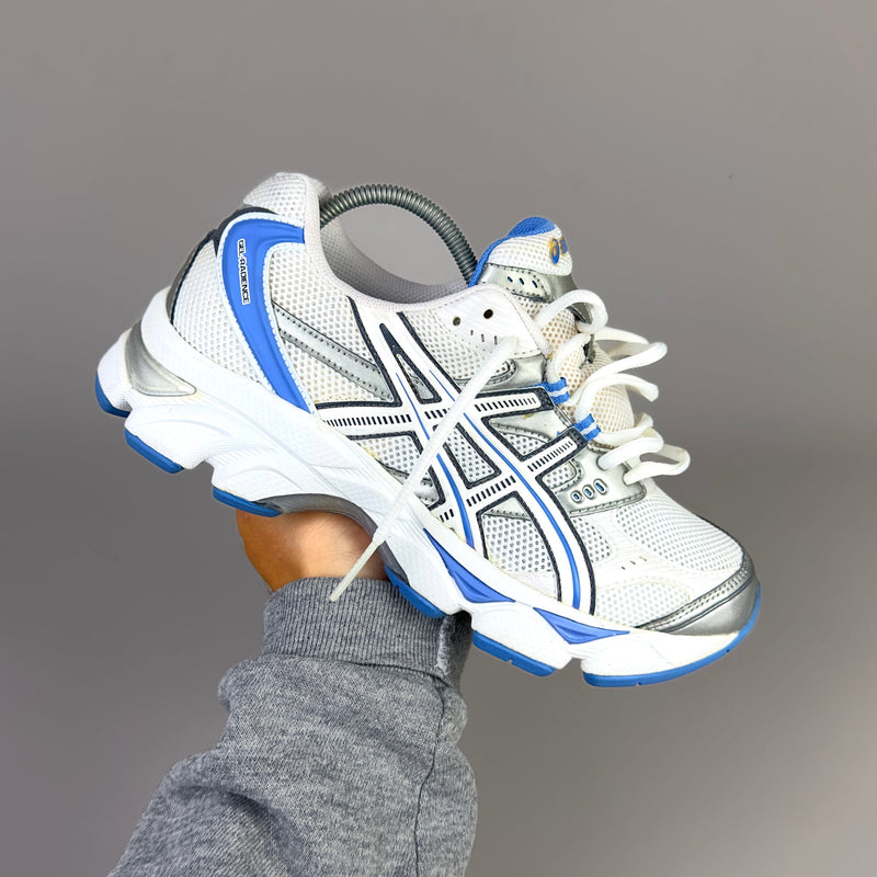 GEL Nimbus 16 — Blanc / Bleu azur / Noir