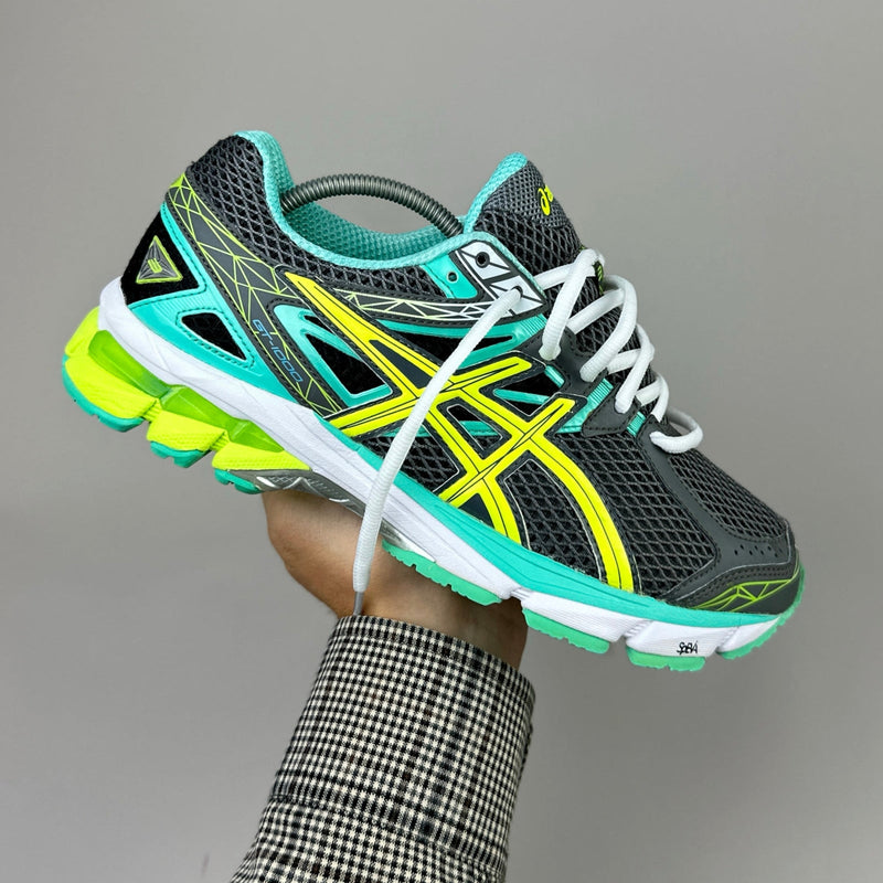 GEL Nimbus 16 — Anthracite / Jaune / Turquoise