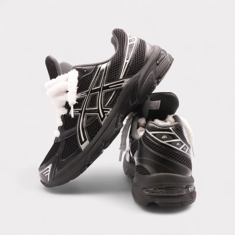 GEL-1130 Black Pure Silver - Fluffy Laces White – vue 4