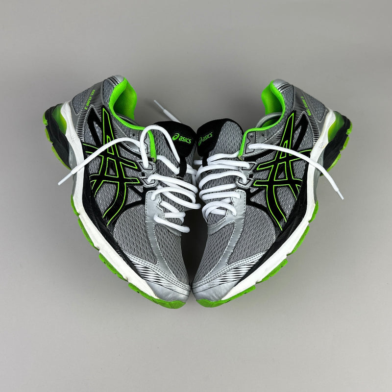 GEL Nimbus 16 — Argent / Noir