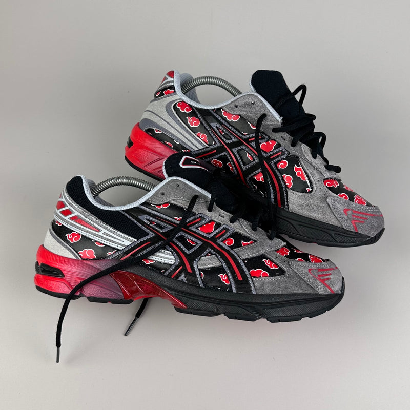 GEL Nimbus 16 — Gris / Rouge
