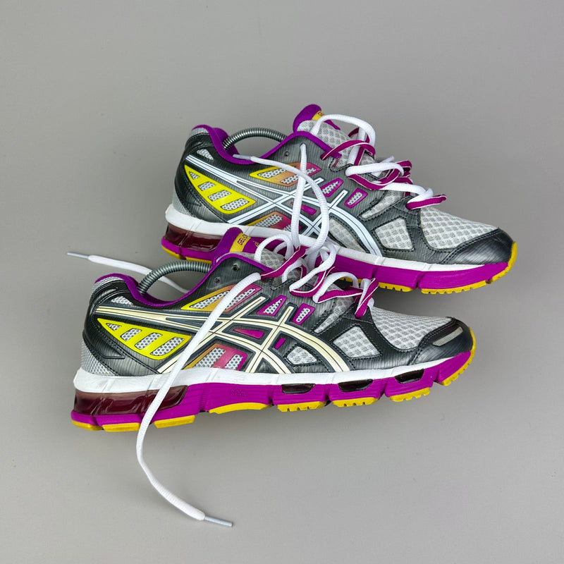 GEL Nimbus 16 — Gris / Fuchsia