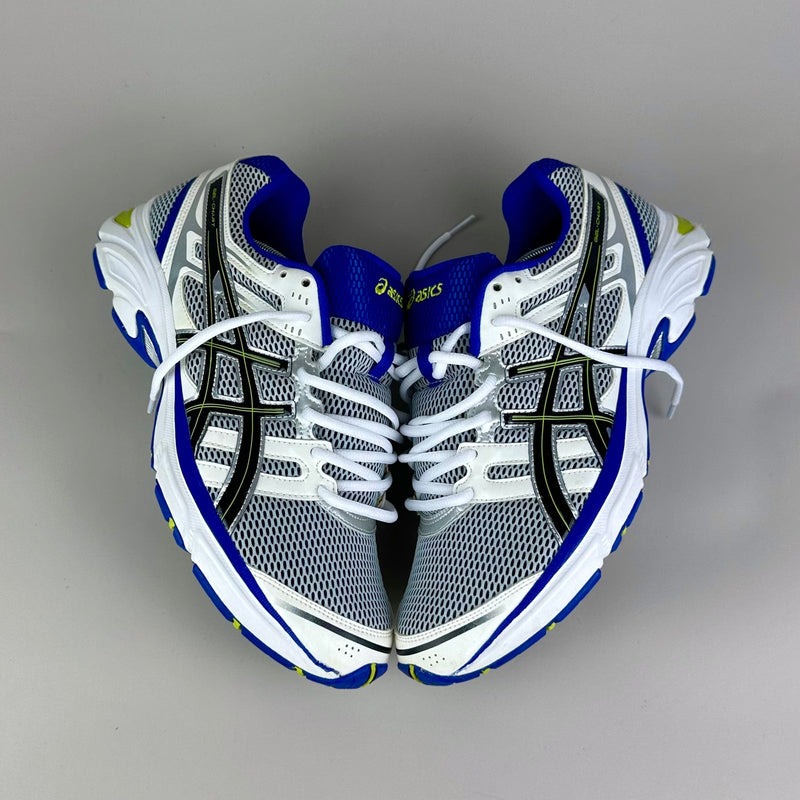 GEL Nimbus 16 — Blanc / Bleu roi / Noir
