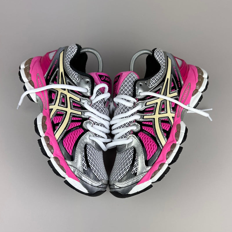 GEL Nimbus 16 — Rose fluo / Argent