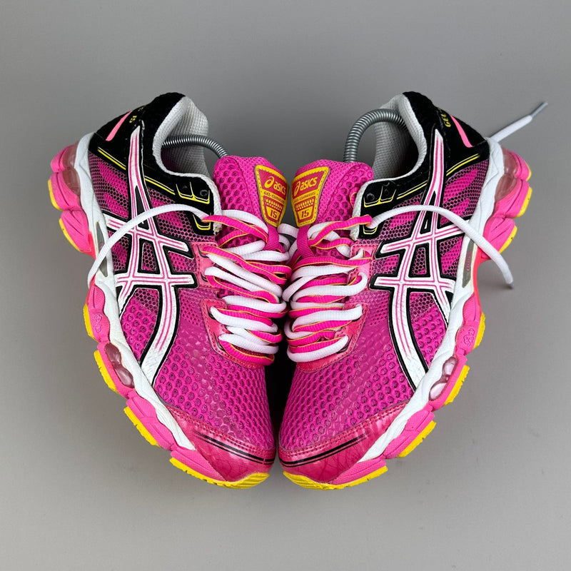 GEL Nimbus 16 — Rose fluo / Noir / Jaune