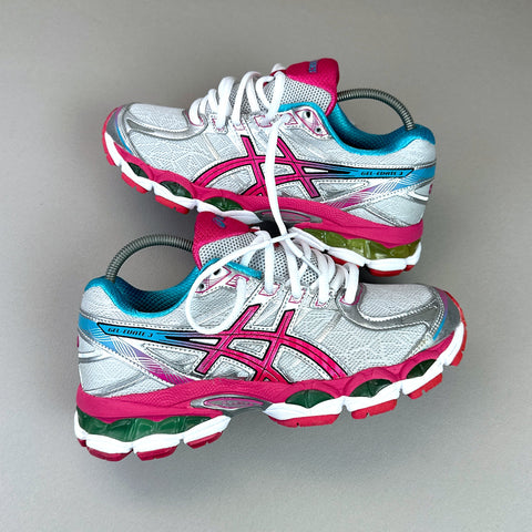 GEL Nimbus 16 — Argent / Rose fluo