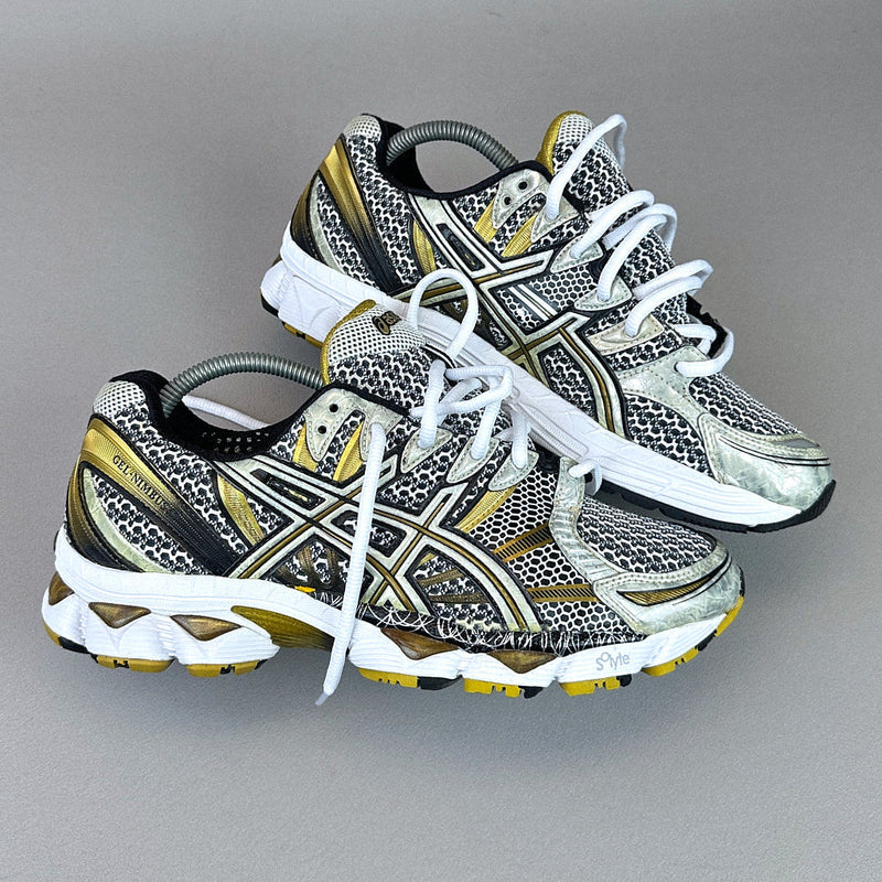 GEL Nimbus 16 — Blanc / Or