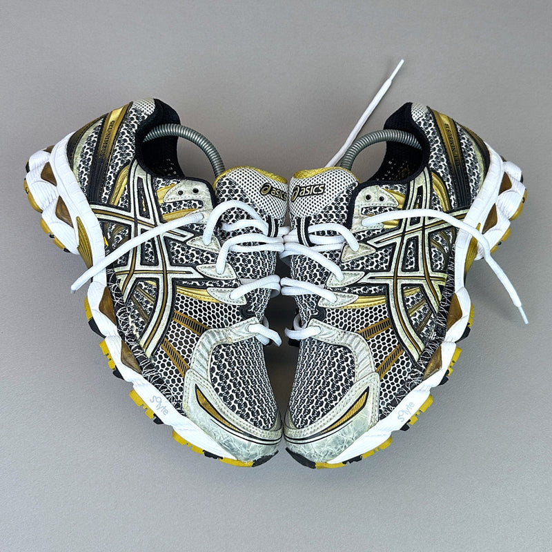 GEL Nimbus 16 — Blanc / Or