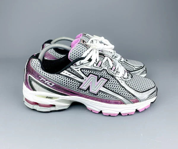 New Balance 740 Rose – vue 1