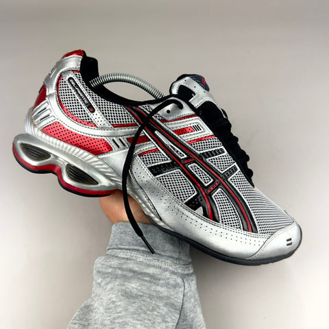GEL Nimbus 16 — Argent / Rouge