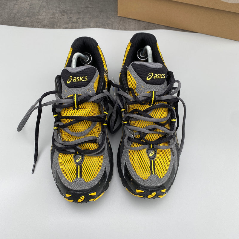 GEL Nimbus 16 — Gris / Jaune