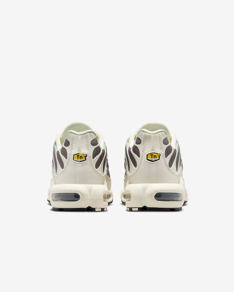 Nike TN Air Max Plus Blanc Et Noir – vue 4