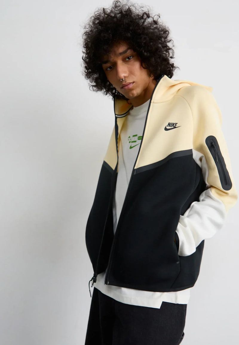Nike Tech Fleece Zippé Beige – vue 3