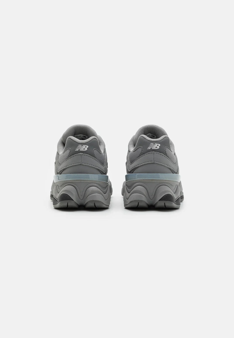 New Balance 9060 Gris – vue 4