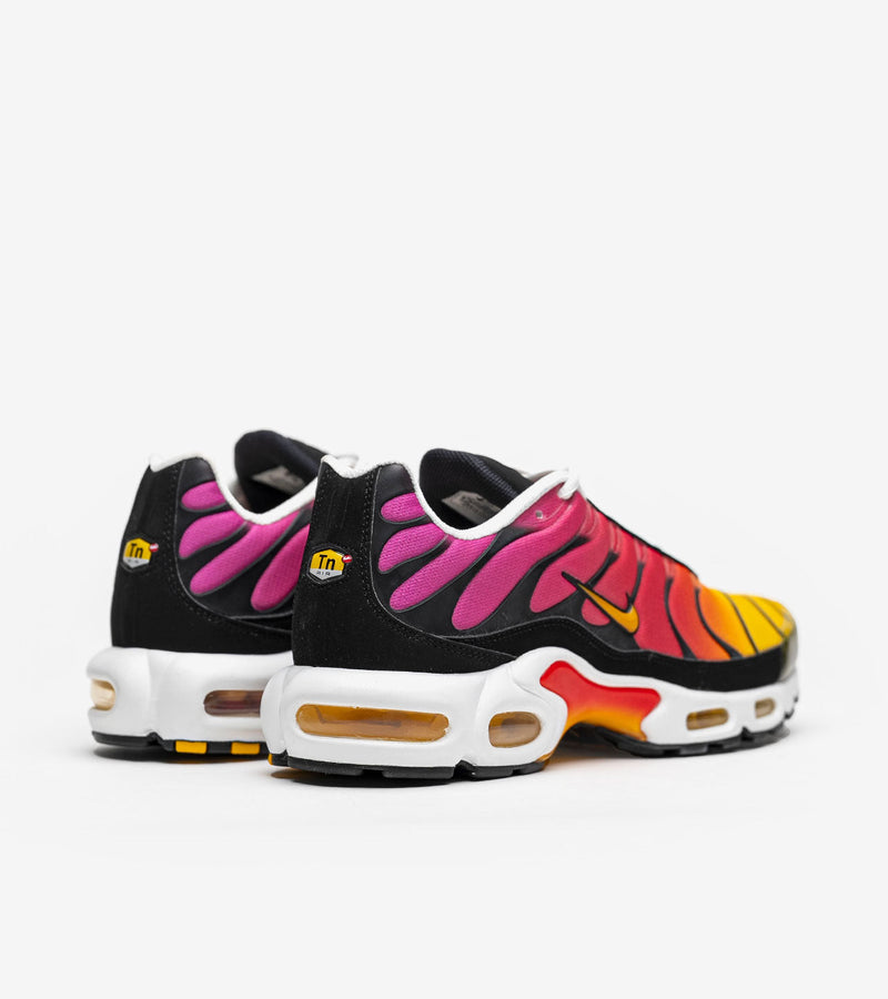 Nike Air Max Plus Yellow Pink Gradient – vue 3