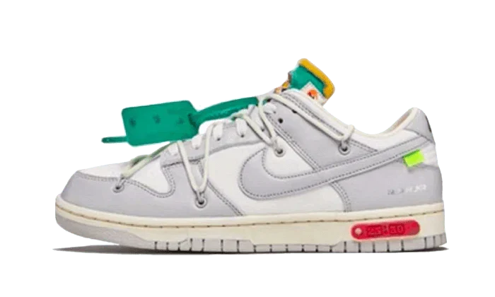 Nike® x Off-White® Dunk Low lot 25 – vue 1