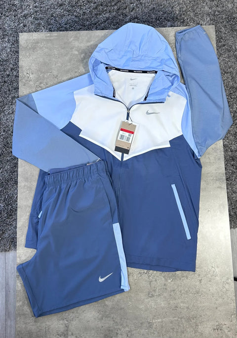 Ensemble Running Nike 2 Pièces — Bleu Ciel, Blanc & Denim