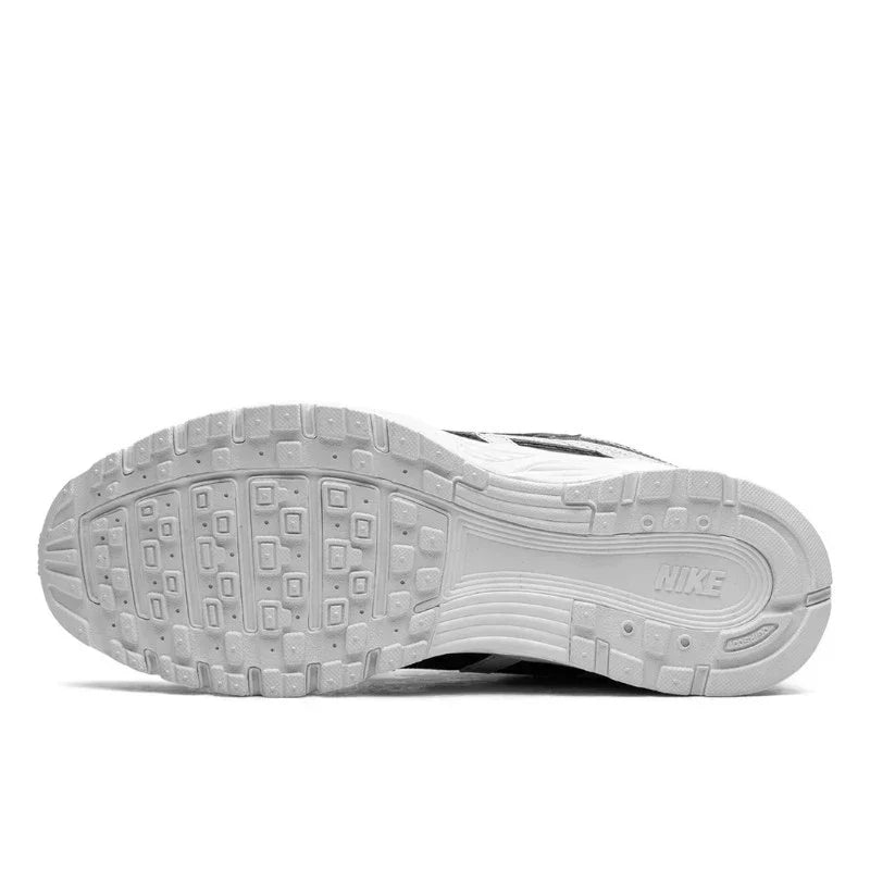 Nike P6000 Pure Platinum – vue 4