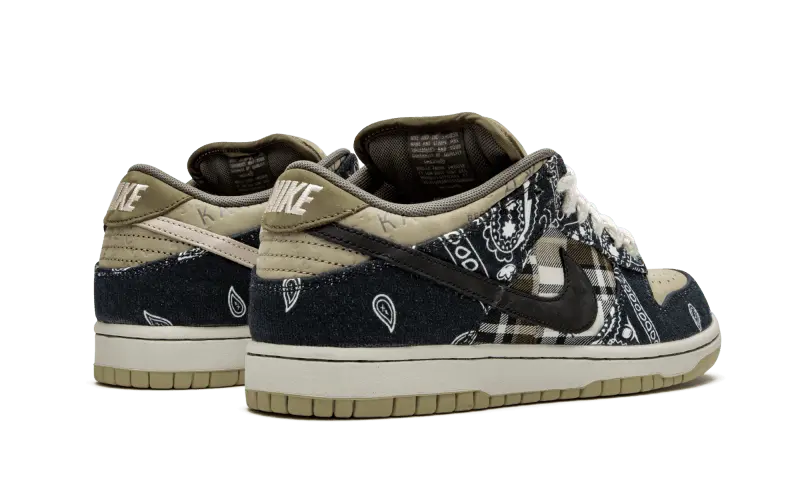 SB Dunk Low Travis Scott Nike – vue 3