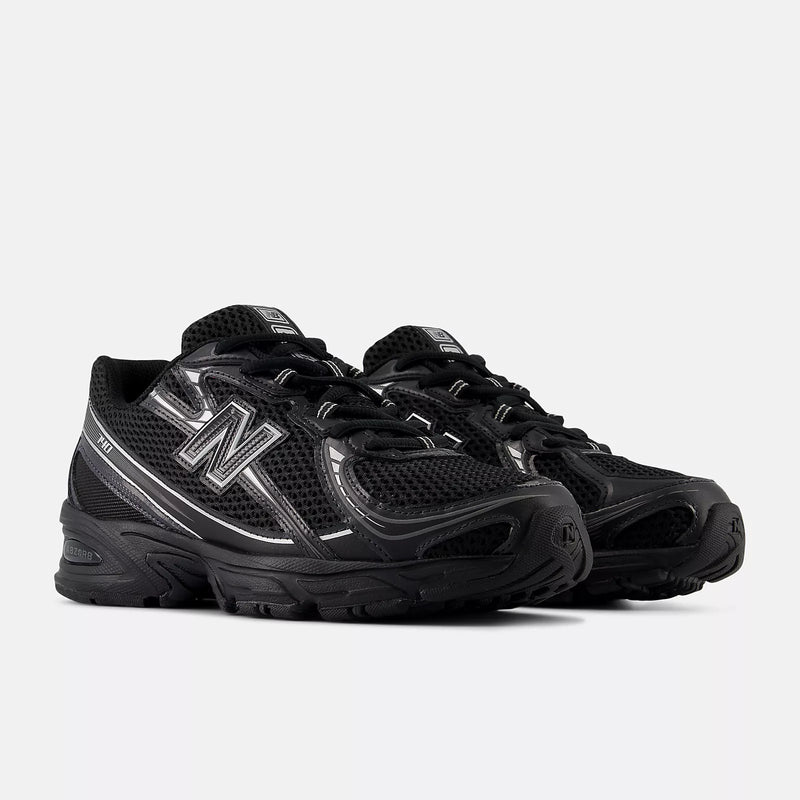 New Balance 740 Noir – vue 2