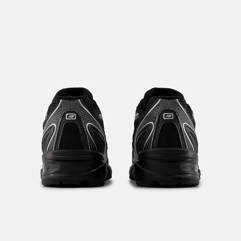 New Balance 740 Noir – vue 4