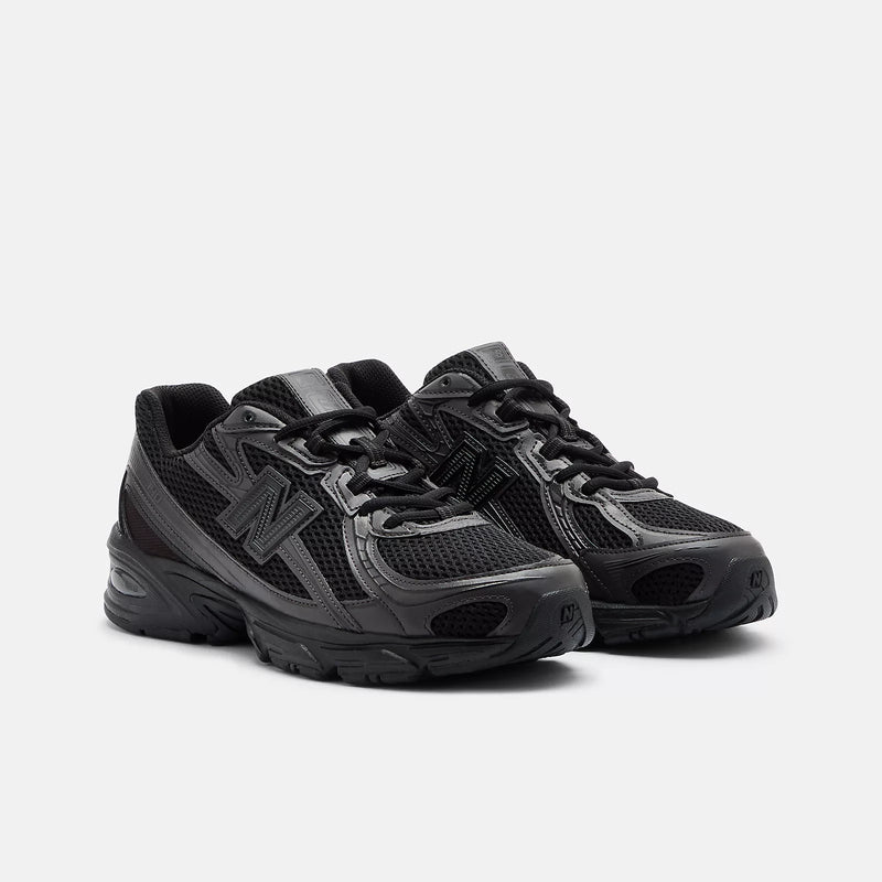 New Balance 740 Full Noir – vue 2