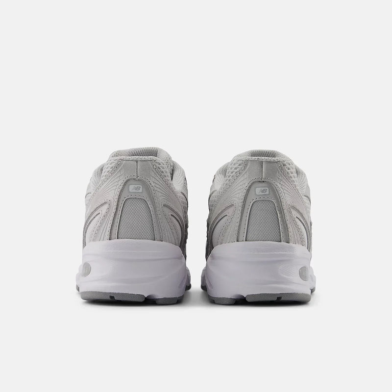 New Balance 740 Gris – vue 3